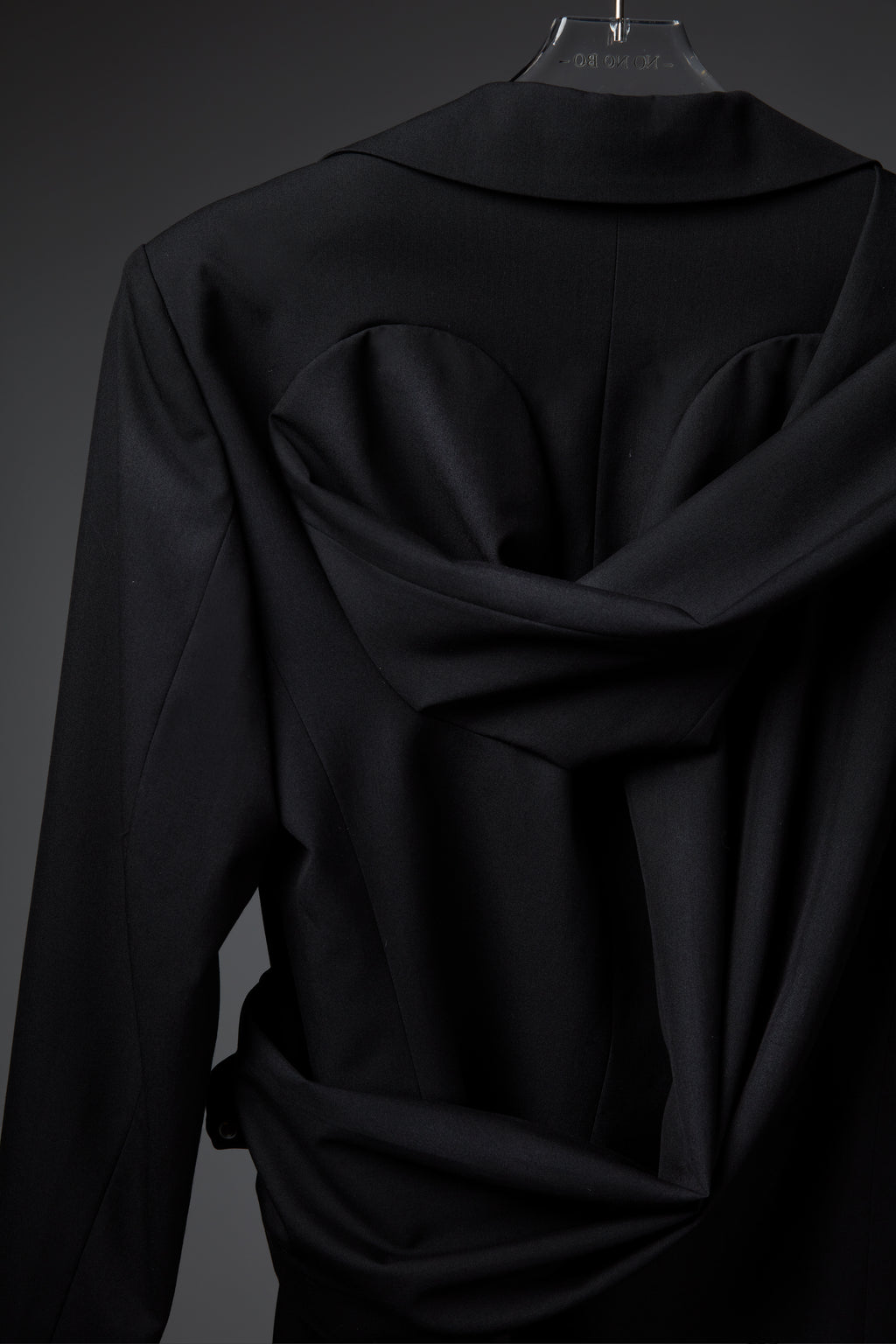 Faked Sleeves Jacket