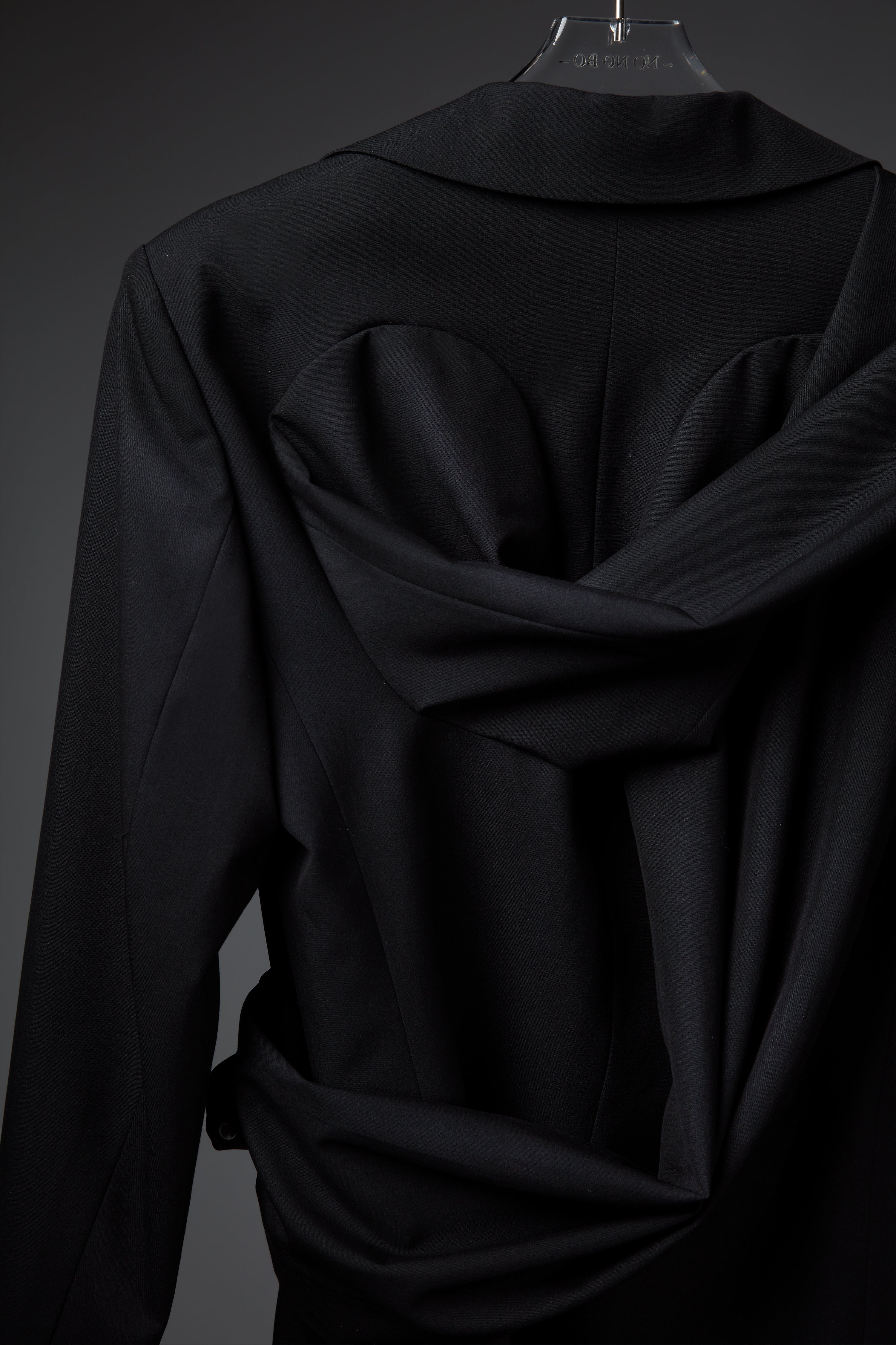 Faked Sleeves Jacket