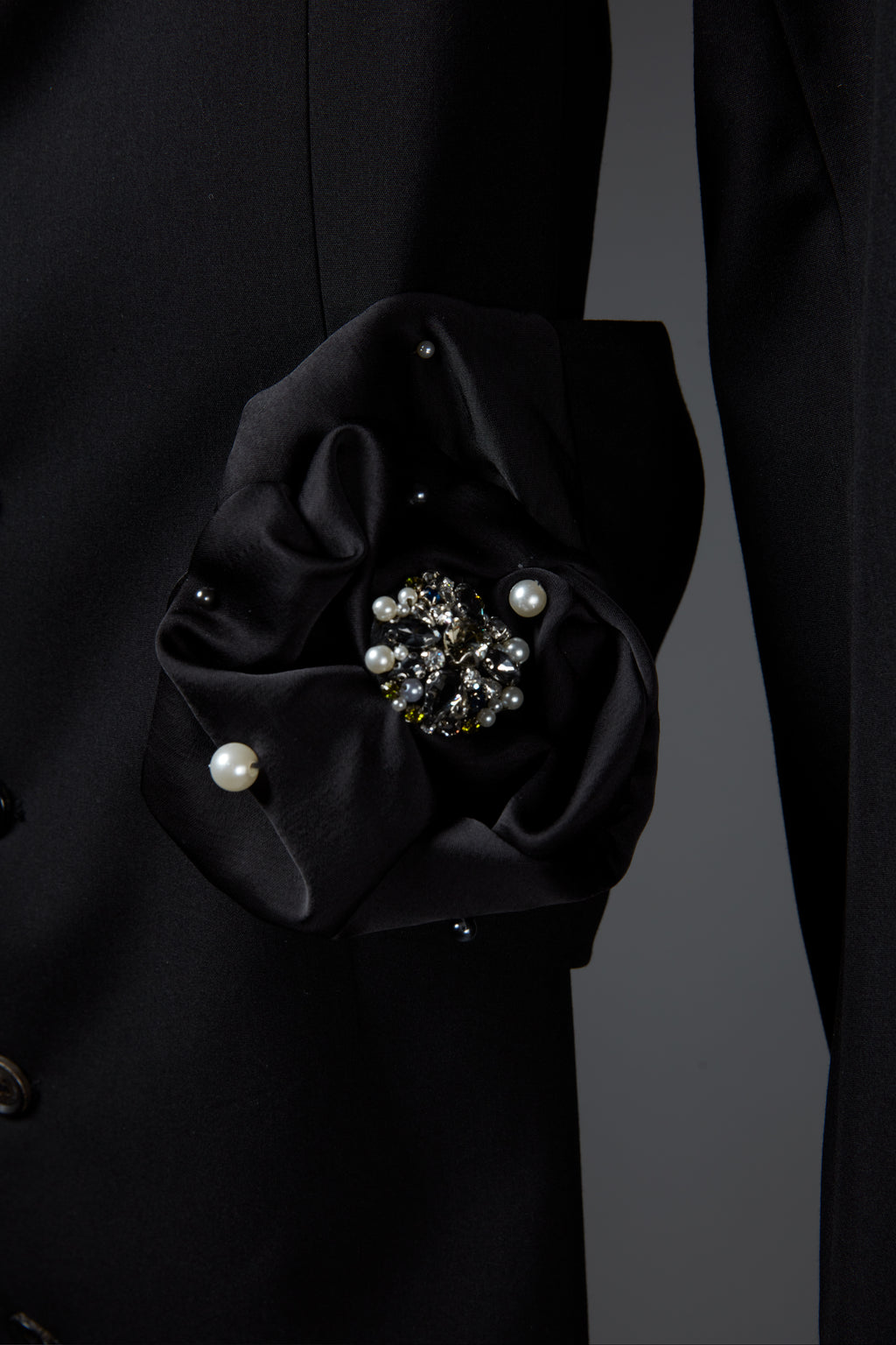 Faked Sleeves Jacket
