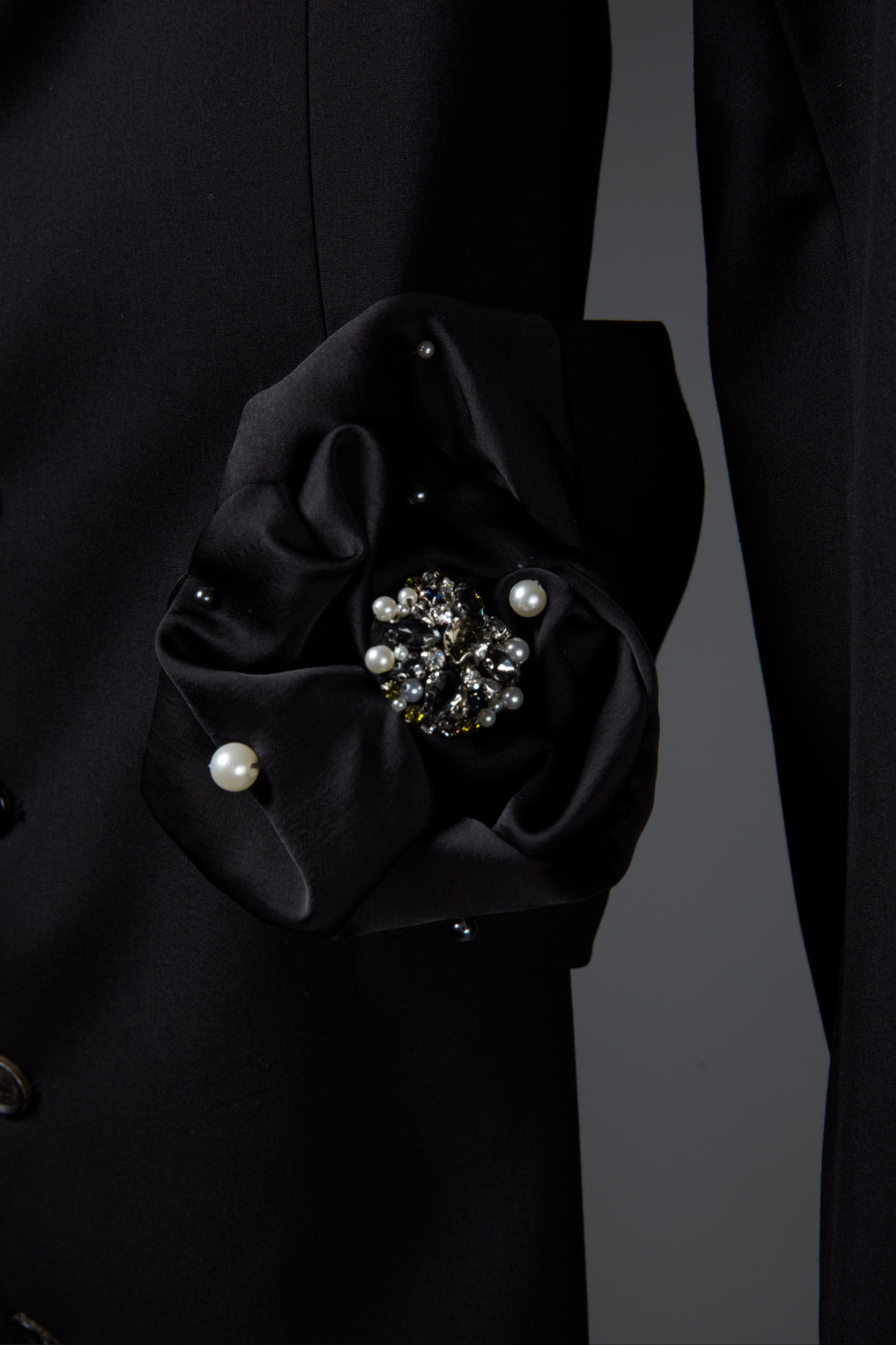 Faked Sleeves Jacket