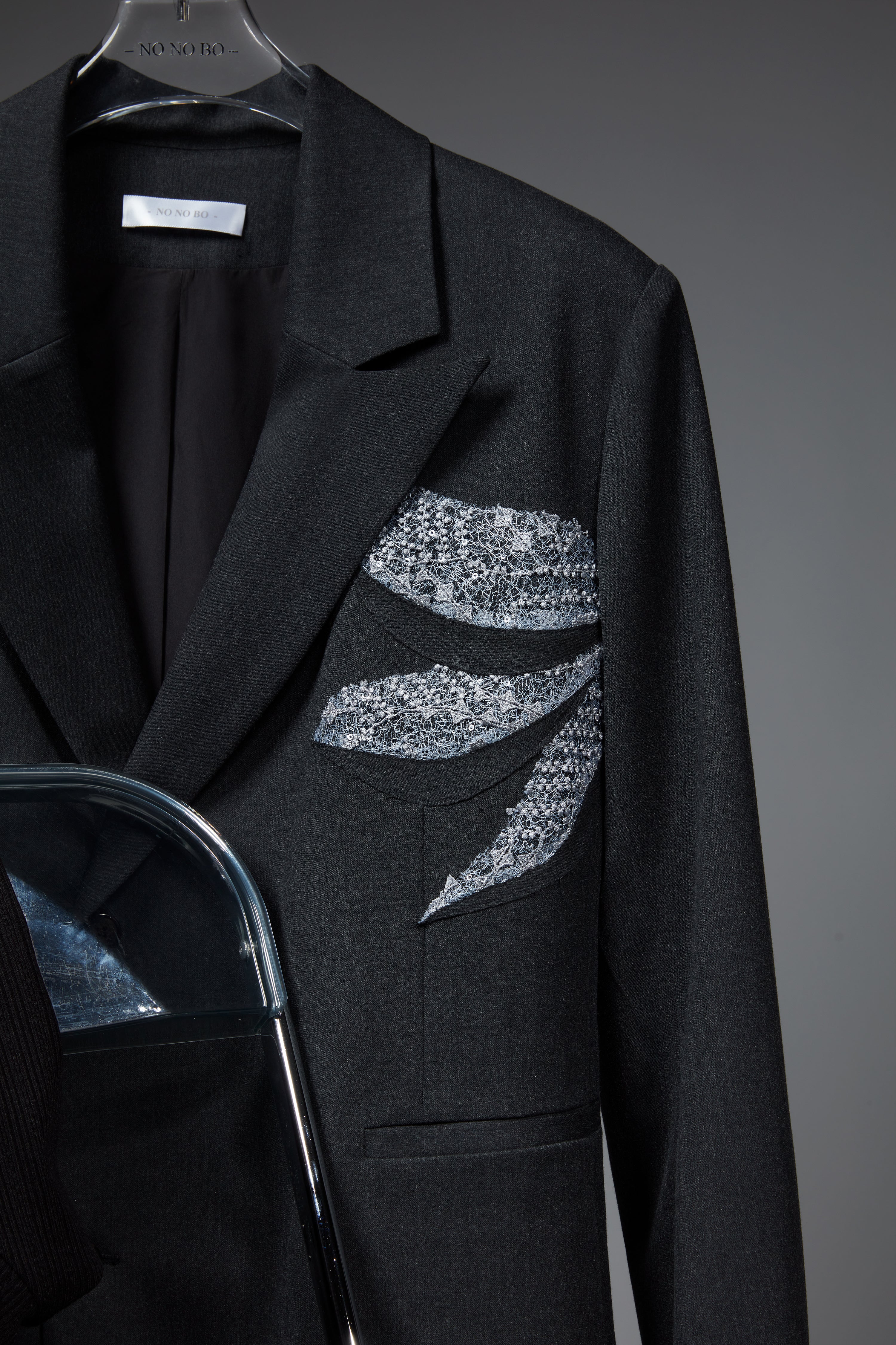 Patched Flower Grey Blazer
