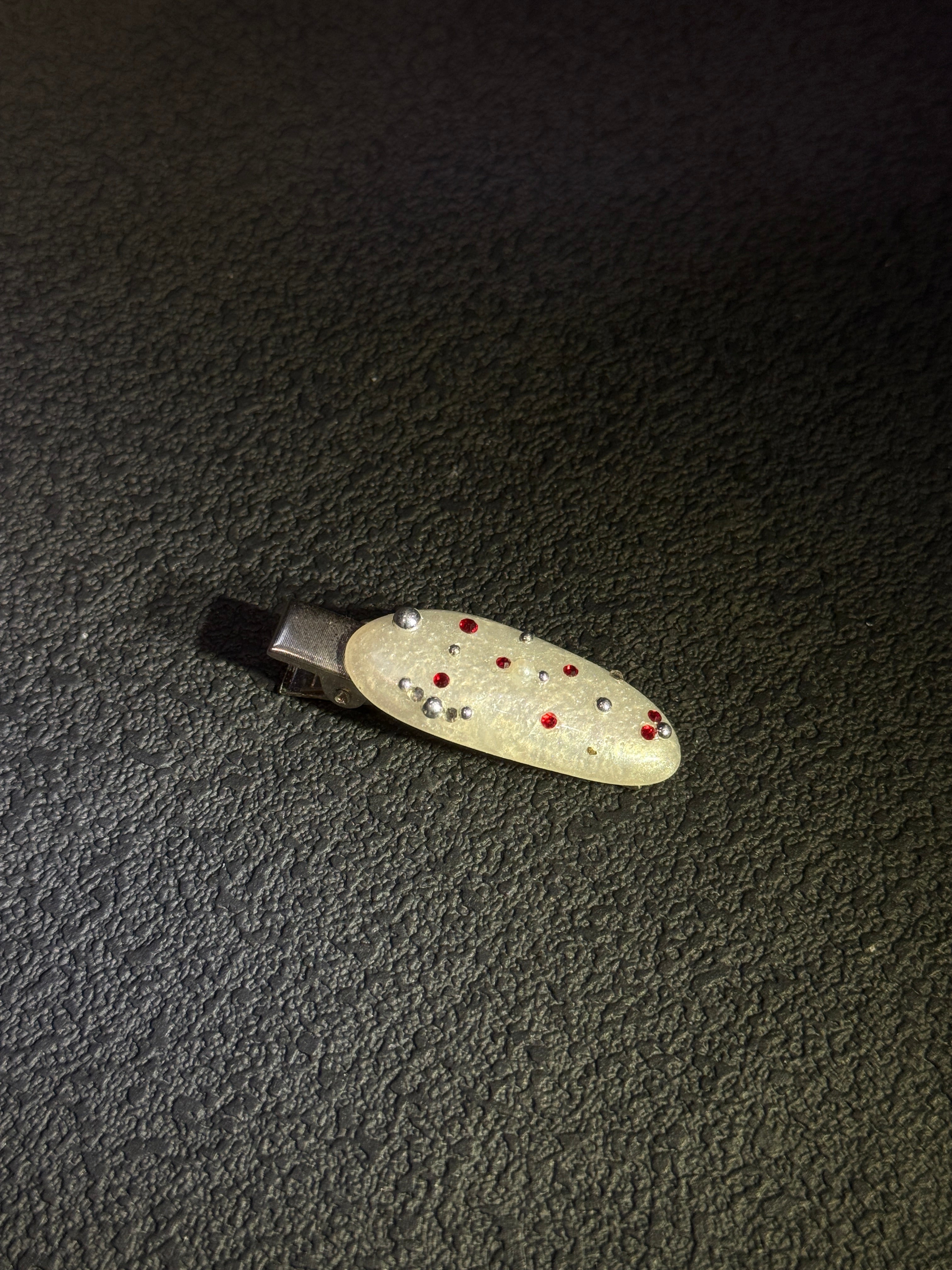 NoBo hair pins